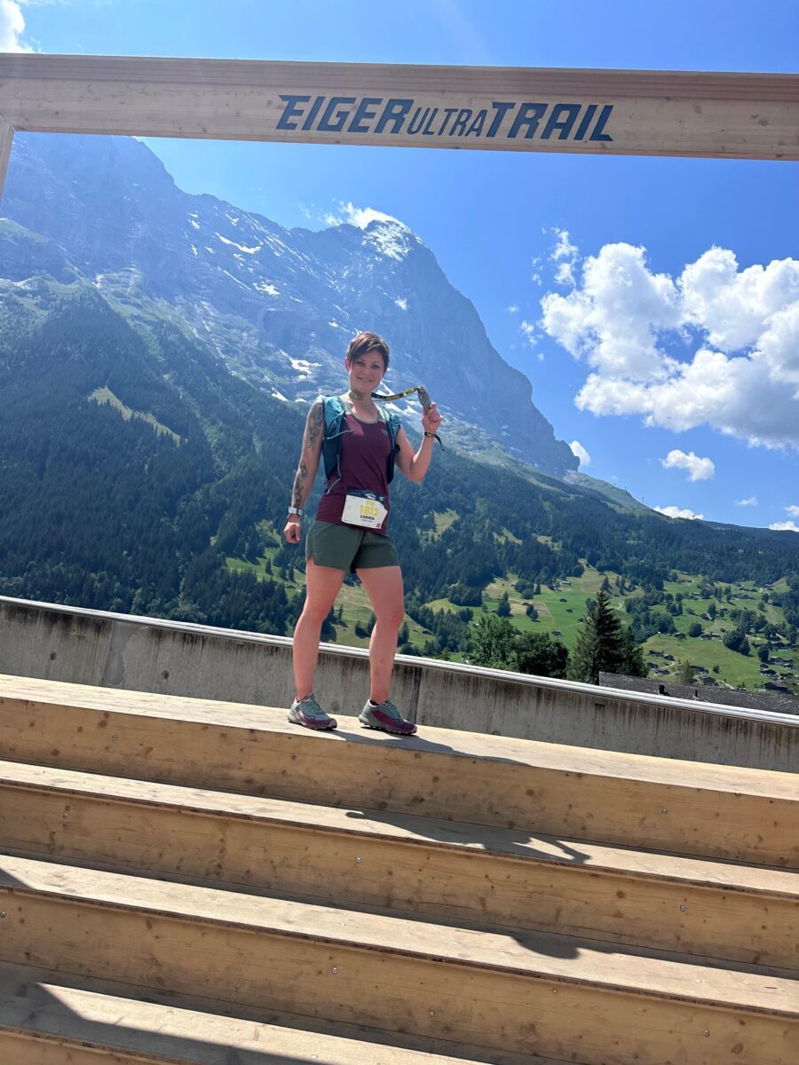 Palliaviva-Mitarbeiterin Carmen Cereghetti am Eiger-Ultra-Trail 2024.