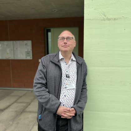 Porträt von Volker Schmitt, Palliativseelsorger.