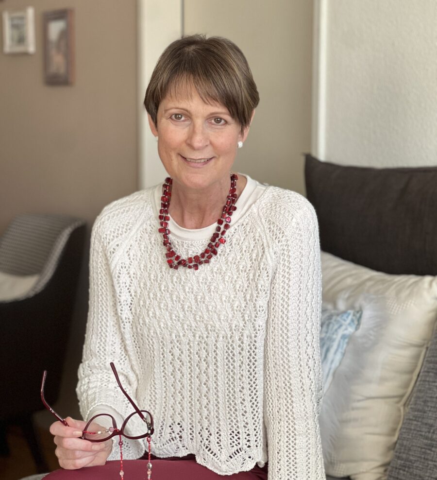 Porträt von Barbara Brandenberg.